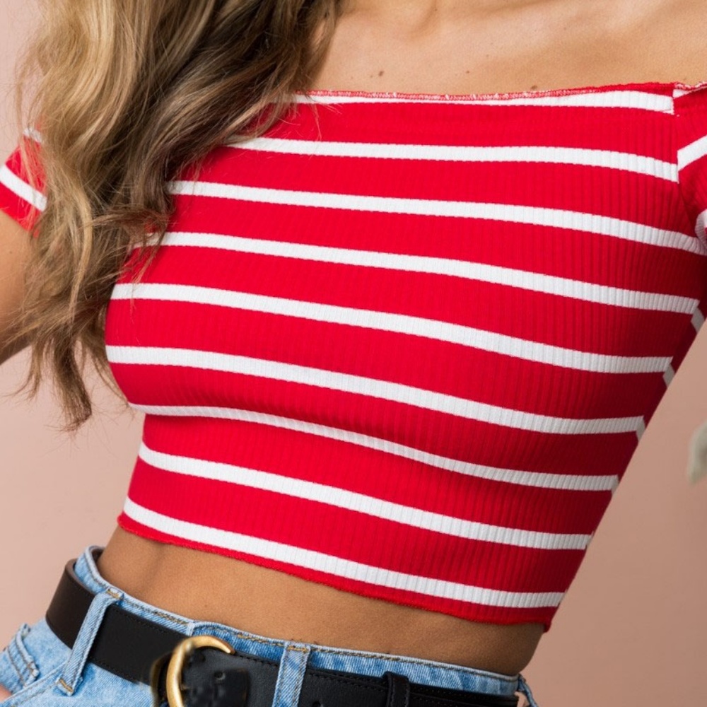 Off Shoulder Crop Top Red White NWT - Picture 1 of 8